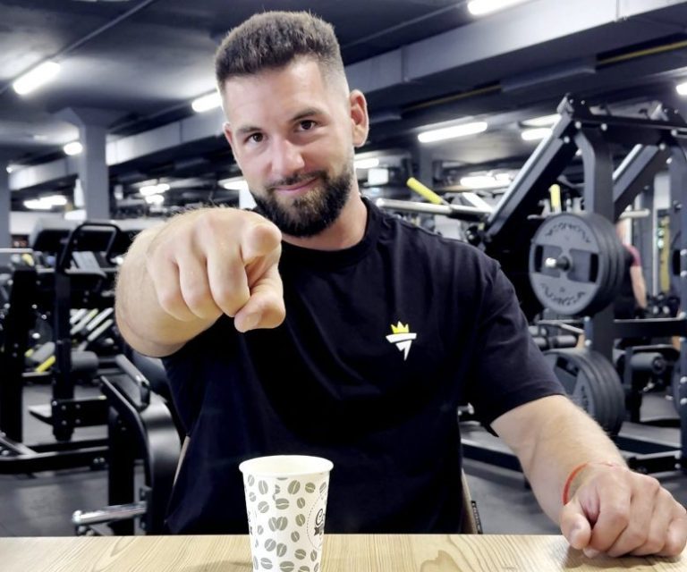 Osebni trener Oskar Maj toman, vabilo na kavo